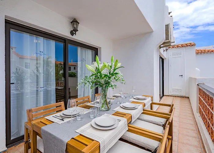 Fairways Taganana Apartment *