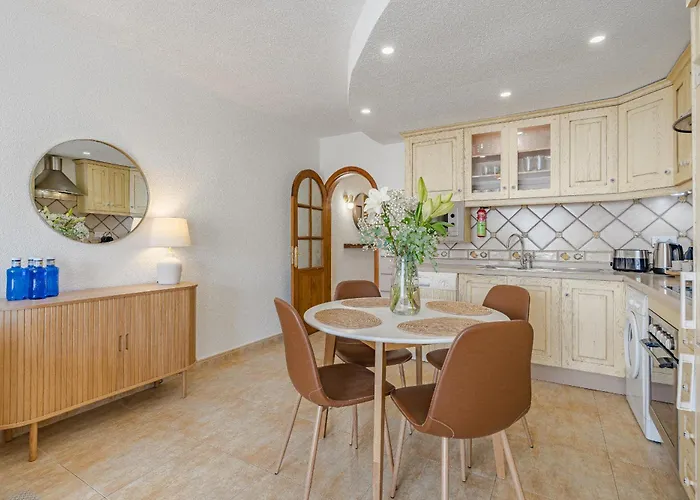 Fairways Taganana Apartman *